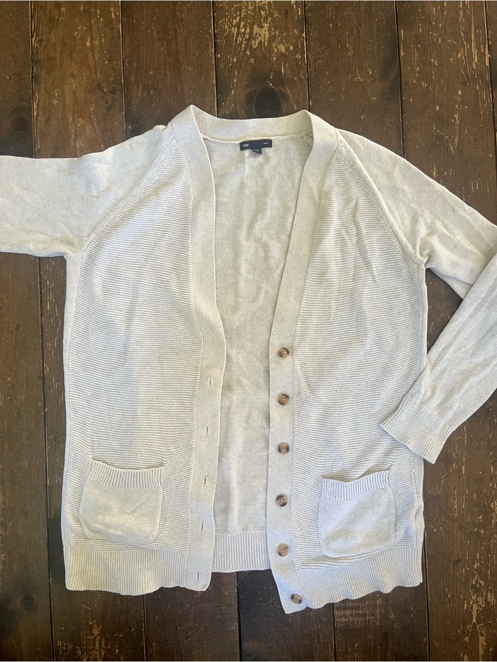 Light Gray GAP Women’s Button Cardigan Sweater, size Medium